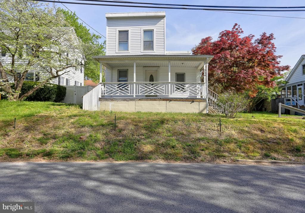 216 CLYDE,HALETHORPE,MD,21227,BALTIMORE - 227000