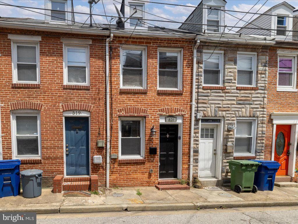 MD,BALTIMORE CITY - 214950