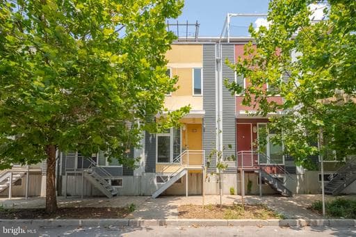 428 E OLIVER ST, BALTIMORE, MD, 21202
