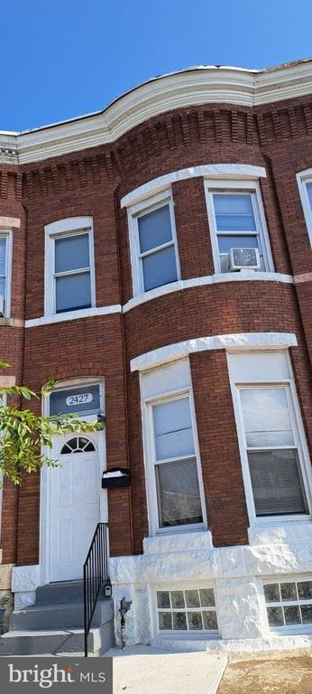 2427 E FEDERAL ST,BALTIMORE,MD,21213,BALTIMORE CITY - 120000