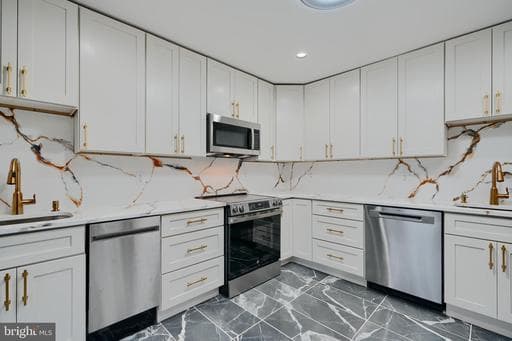 2020 MASTERS DR, BALTIMORE, MD, 21209