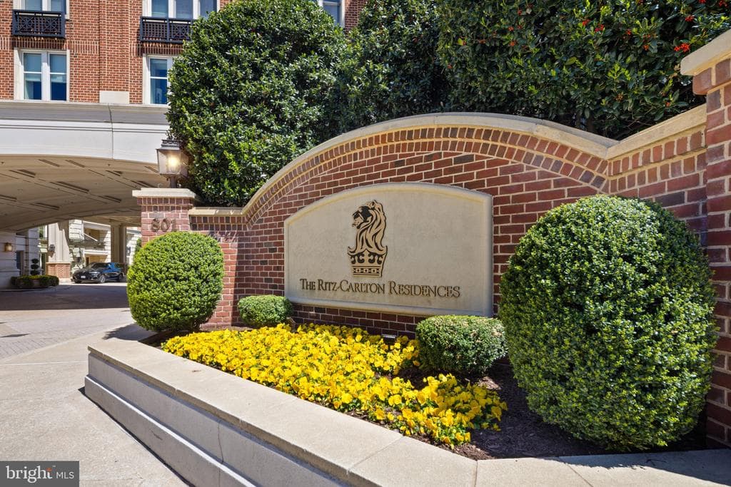 801 KEY HWY #P-64,BALTIMORE,MD,21230,BALTIMORE CITY - 450000