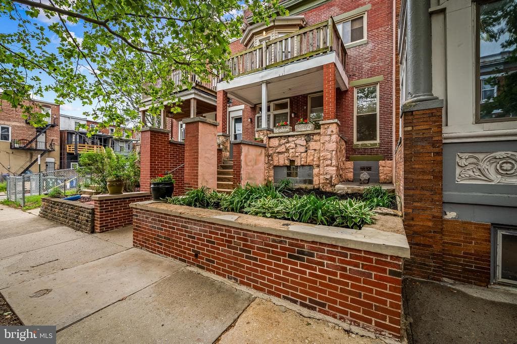 807 WHITELOCK ST,BALTIMORE,MD,21217,BALTIMORE CITY - 229900