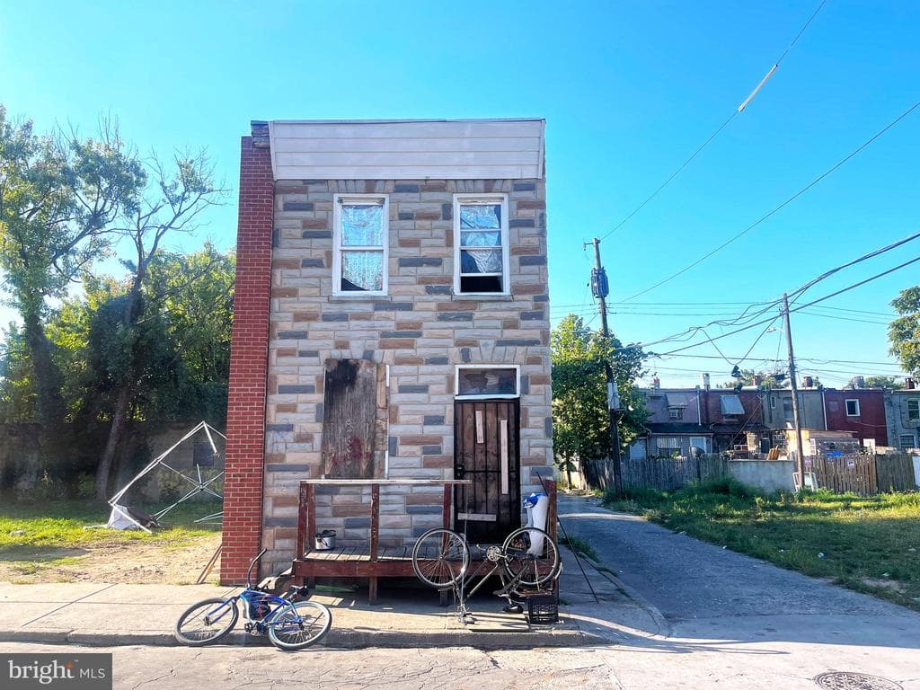 1821 WILHELM ST,BALTIMORE,MD,21223,BALTIMORE CITY - 10000