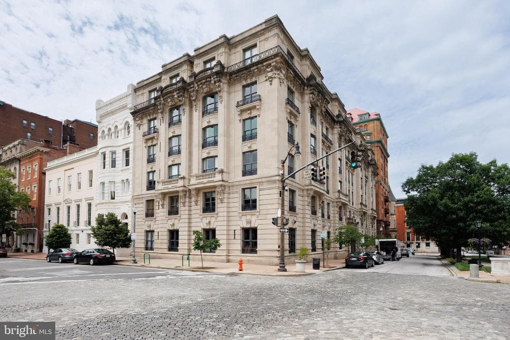 700 WASHINGTON PL #4B,BALTIMORE,MD,21201,BALTIMORE CITY - 575000