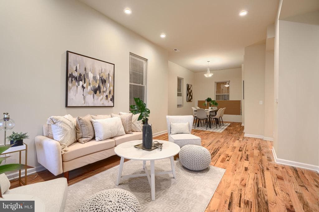 MD,BALTIMORE CITY - 359900