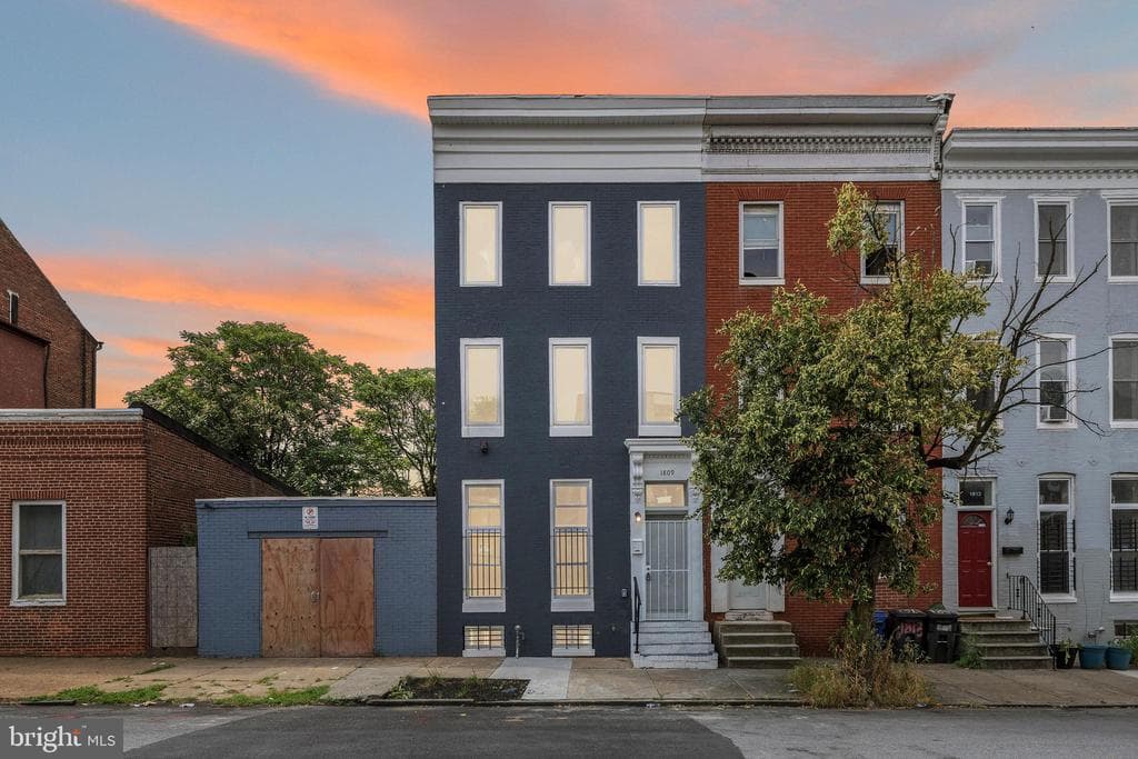 1809 W LOMBARD ST,BALTIMORE,MD,21223,BALTIMORE CITY - 300000