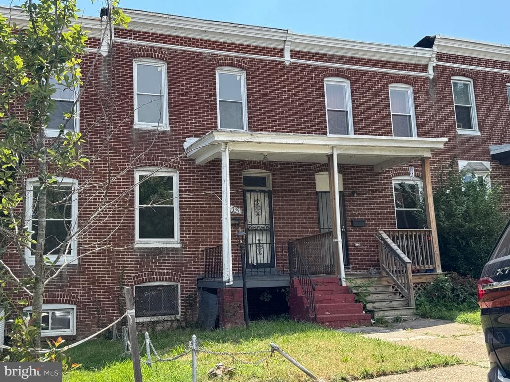 739 E 36TH ST,BALTIMORE,MD,21218,BALTIMORE CITY - 132500