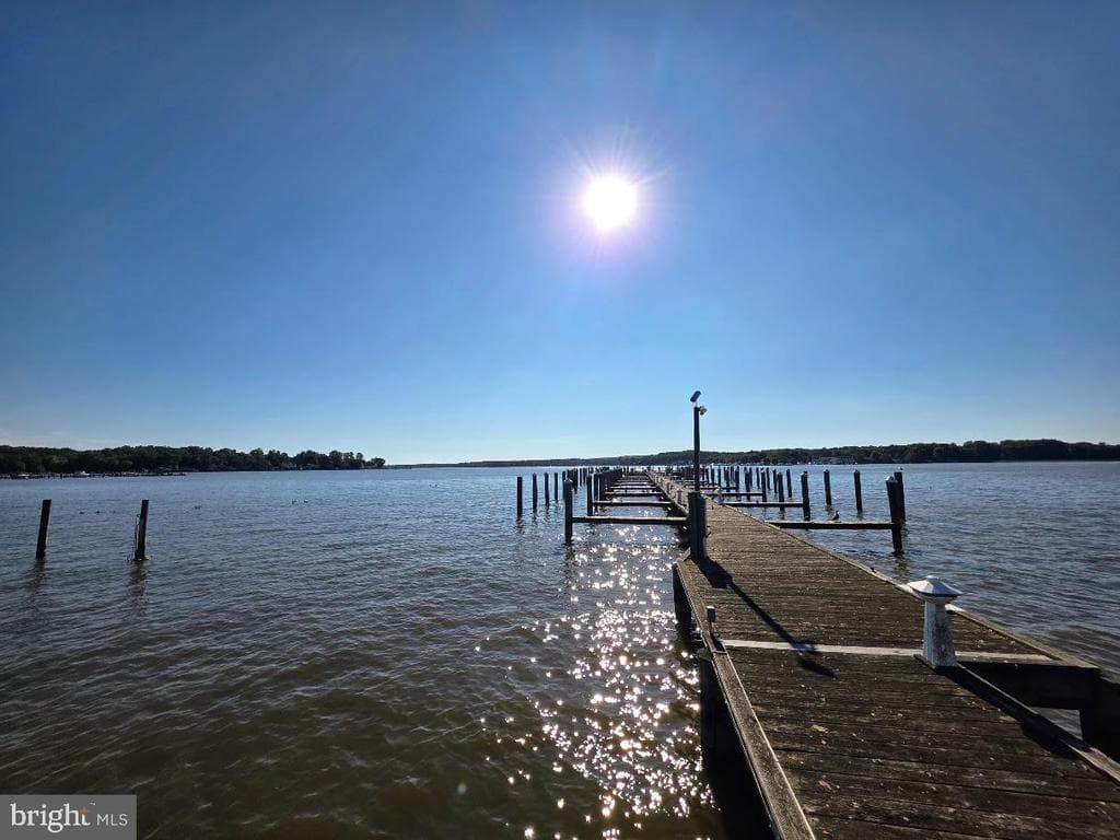 8 ELK LN,ELKTON,MD,21921,CECIL - 549000