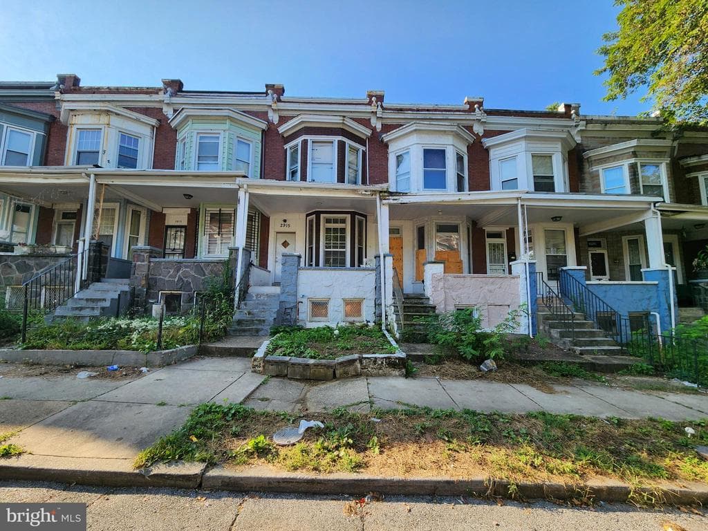 2915 W MOSHER ST,BALTIMORE,MD,21216,BALTIMORE CITY - 30000