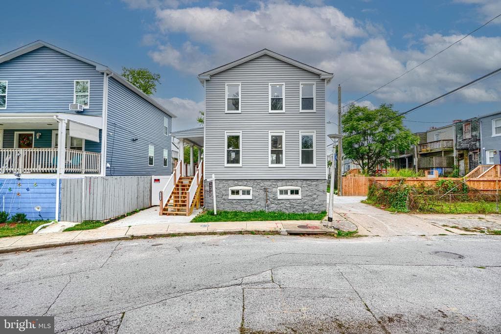 5201 BEAUFORT AVE,BALTIMORE,MD,21215,BALTIMORE CITY - 250000