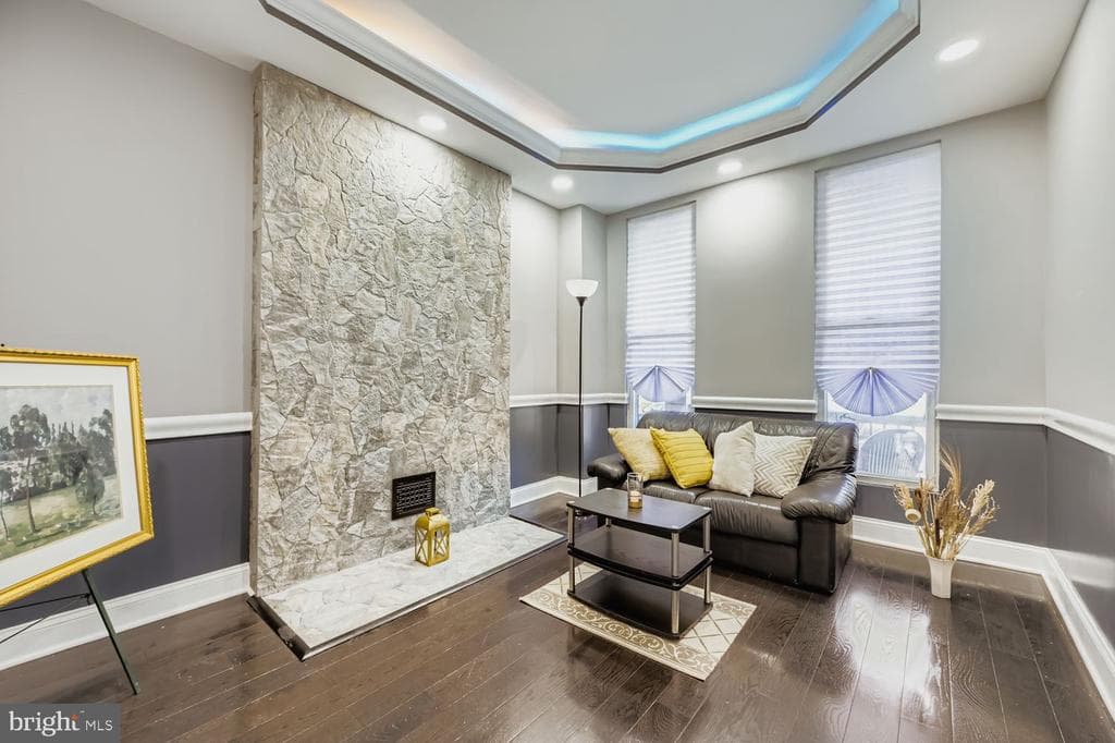 2225 HOMEWOOD AVE,BALTIMORE,MD,21218,BALTIMORE CITY - 235000