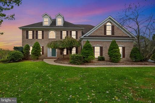 1038 Woodshire Ln, Street, MD 21154-1113, United States