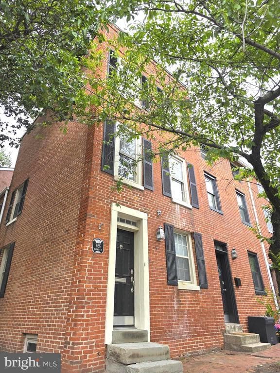MD,BALTIMORE CITY - 319900
