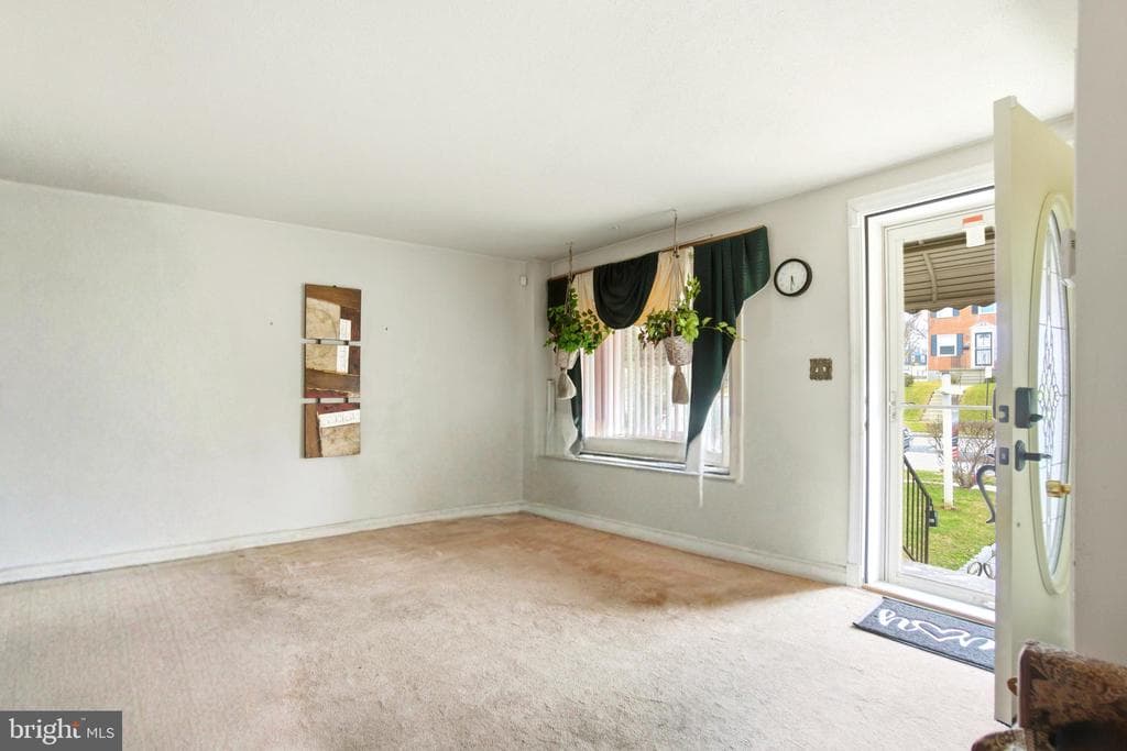 639 LUCIA AVE,BALTIMORE,MD,21229,BALTIMORE CITY - 185000