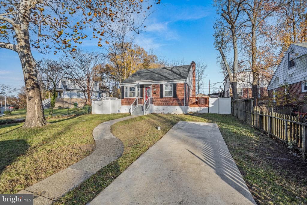 6303 MOYER AVE,BALTIMORE,MD,21206,BALTIMORE CITY - 350000