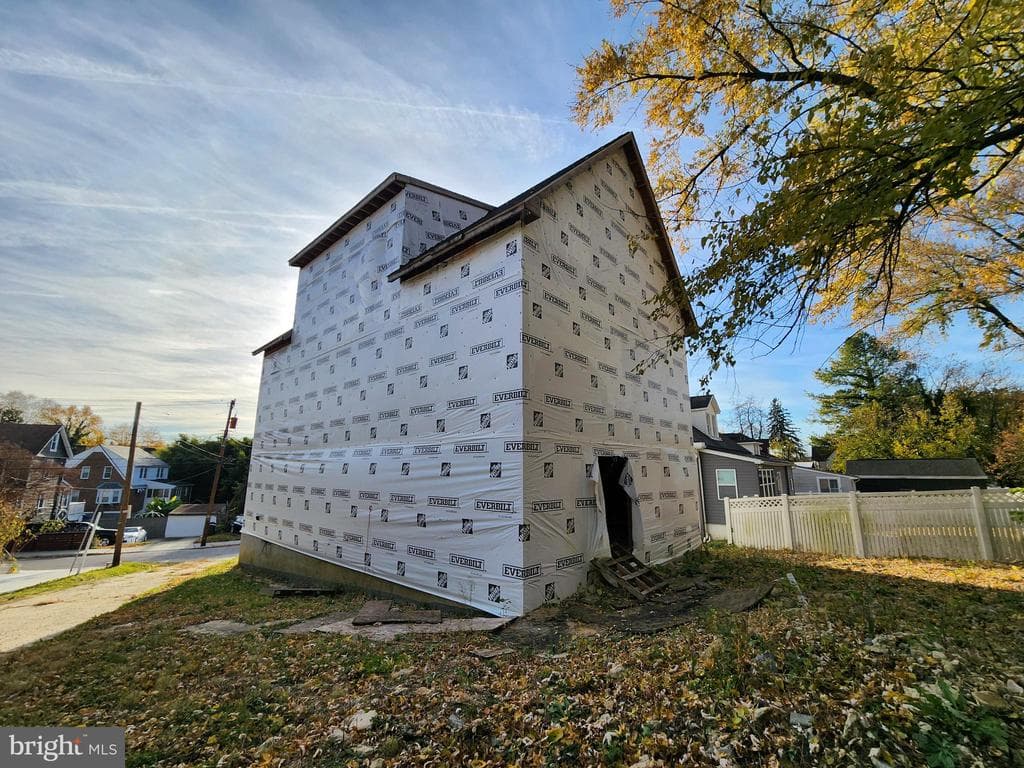 4610 HAMPNETT AVE,BALTIMORE,MD,21214,BALTIMORE CITY - 10000