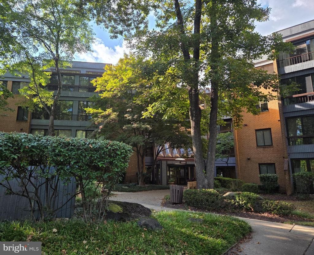 6350 RED CEDAR PL #309,BALTIMORE,MD,21209,BALTIMORE CITY - 275000