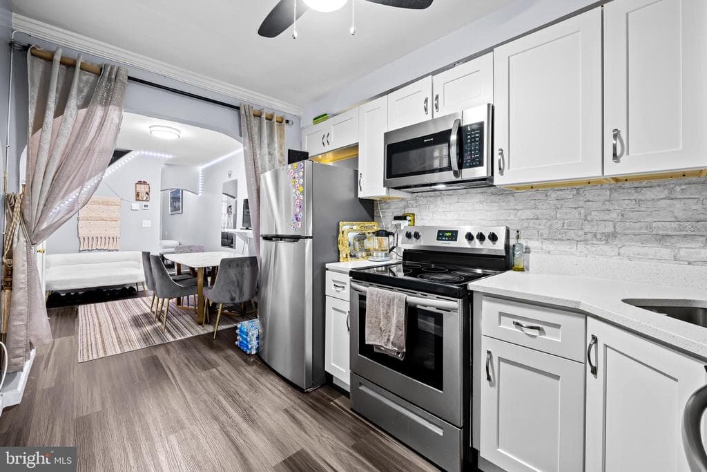 MD,BALTIMORE CITY - 125000