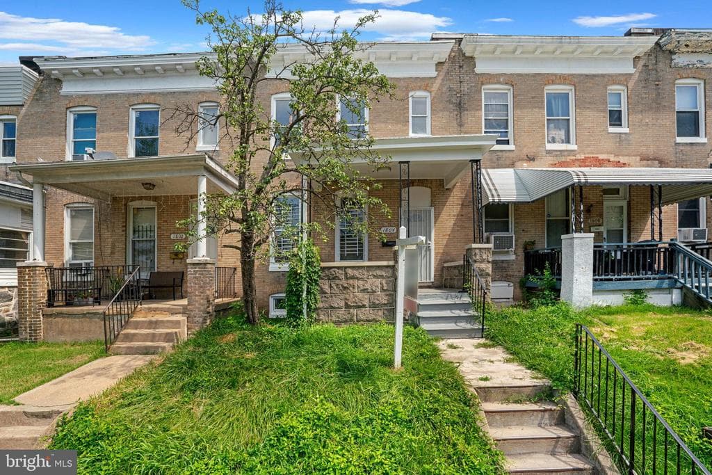 1804 E 29th St, Baltimore, MD 21218-3746, United States - 199000