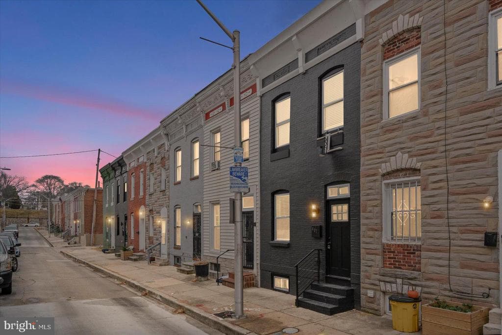 407 Pitman Pl, Baltimore, MD 21202-2917, United States - 279900