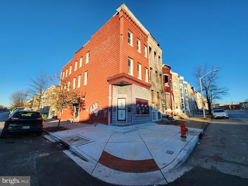 2100 N FULTON AVE,BALTIMORE,MD,21217,BALTIMORE CITY - 45000