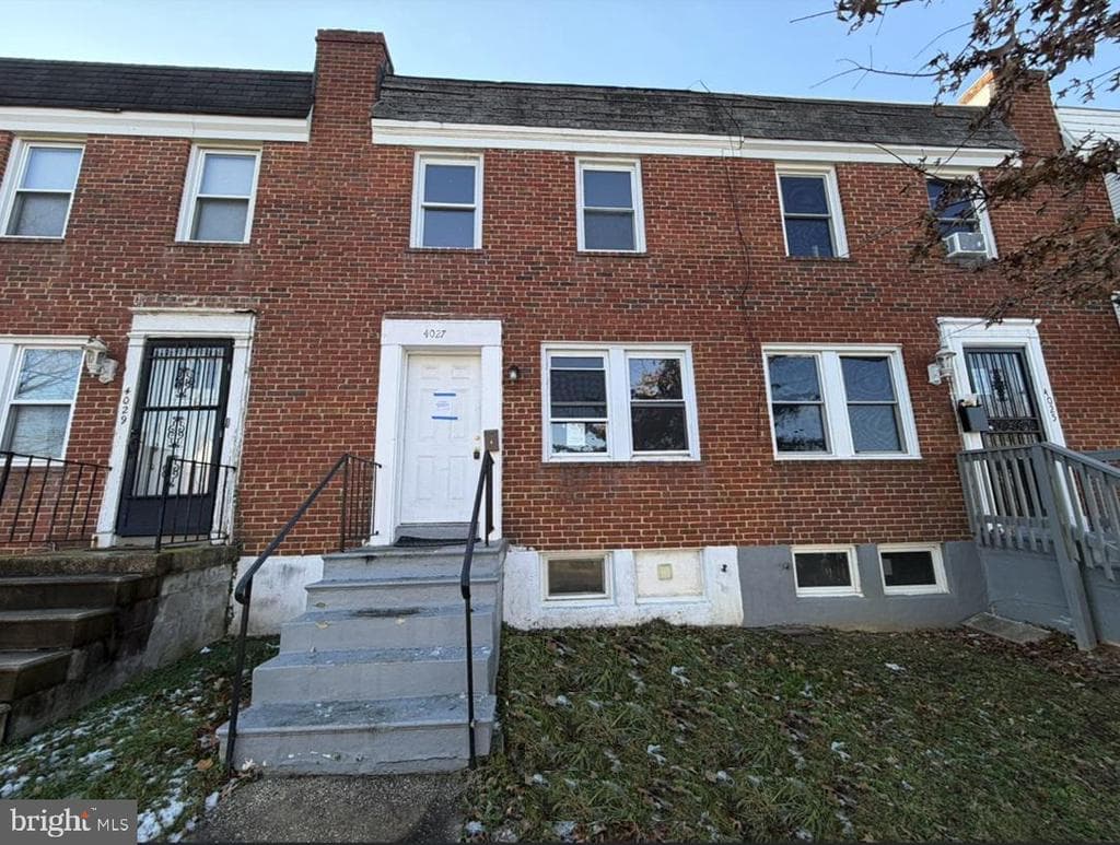 4027 RAYMONN AVE,BALTIMORE,MD,21213,BALTIMORE CITY - 114900