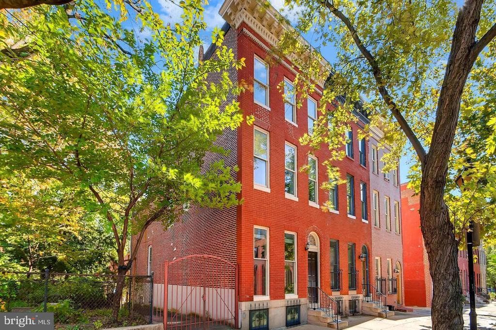 105 S GILMOR ST,BALTIMORE,MD,21223,BALTIMORE CITY - 325000