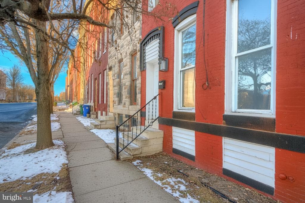 1123 N CAREY ST,BALTIMORE,MD,21217,BALTIMORE CITY - 265000