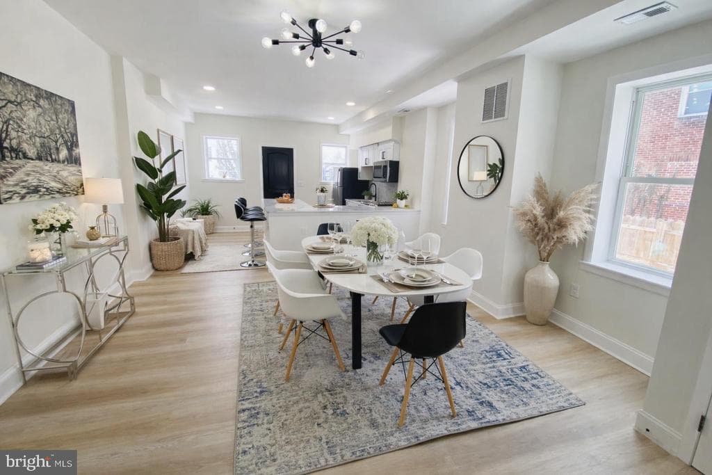 4003 OAKFORD AVE,BALTIMORE,MD,21215,BALTIMORE CITY - 295000