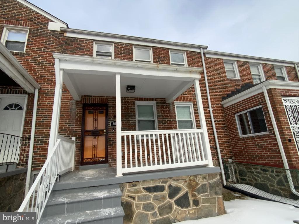 3032 HANLON AVE,BALTIMORE,MD,21216,BALTIMORE CITY - 249900