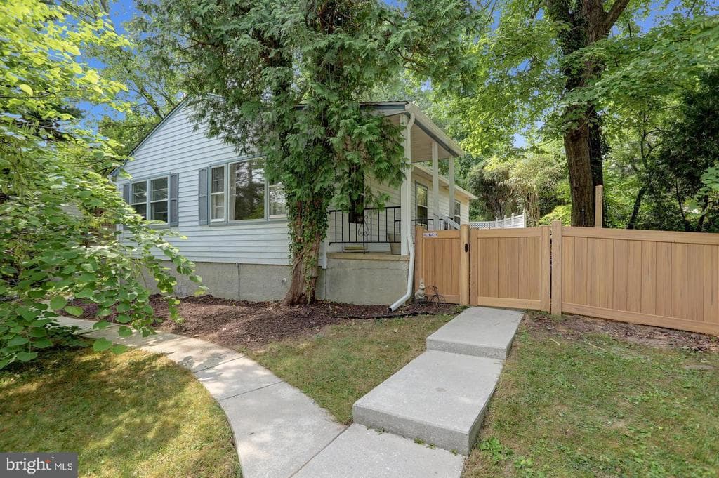 MD,BALTIMORE - 399900