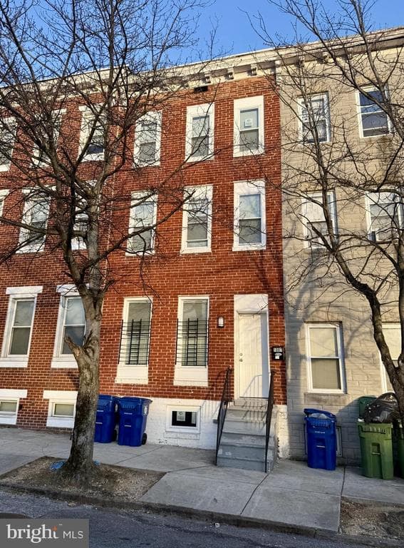 MD,BALTIMORE CITY - 299500