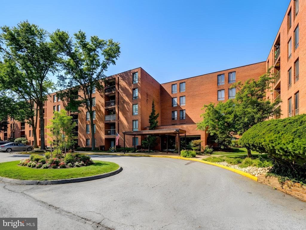 6711 Park Heights Ave, Baltimore, MD 21215-2435, United States - 129500