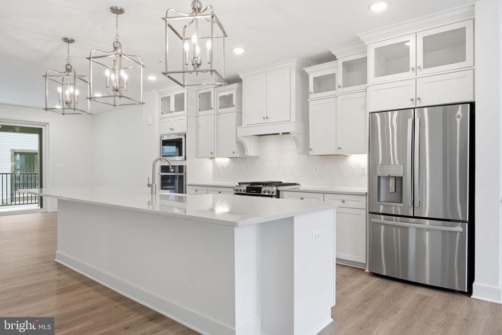 MD,BALTIMORE CITY - 559999