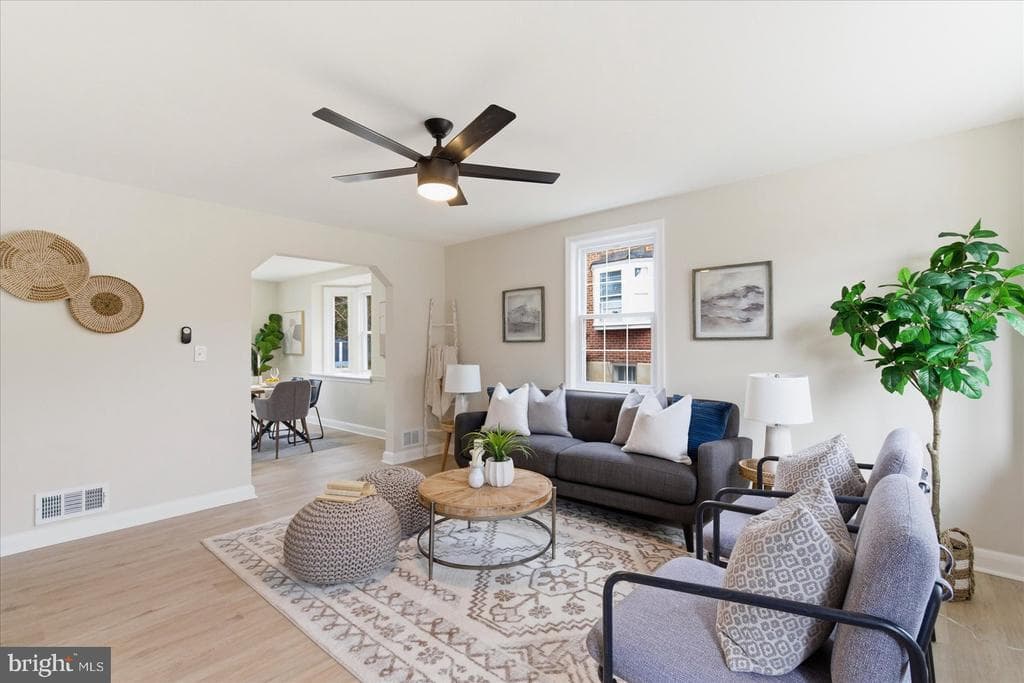 MD,BALTIMORE CITY - 349900