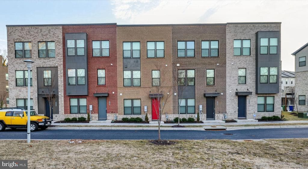 MD,BALTIMORE CITY - 390000