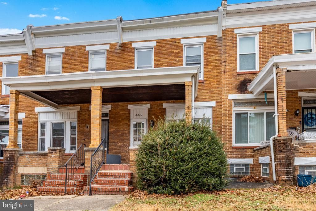 3237 DUDLEY AVE,BALTIMORE,MD,21213,BALTIMORE CITY - 149900