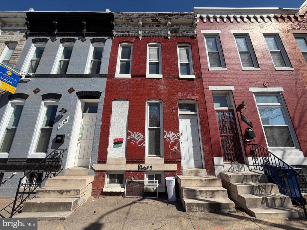 MD,BALTIMORE CITY - 18000