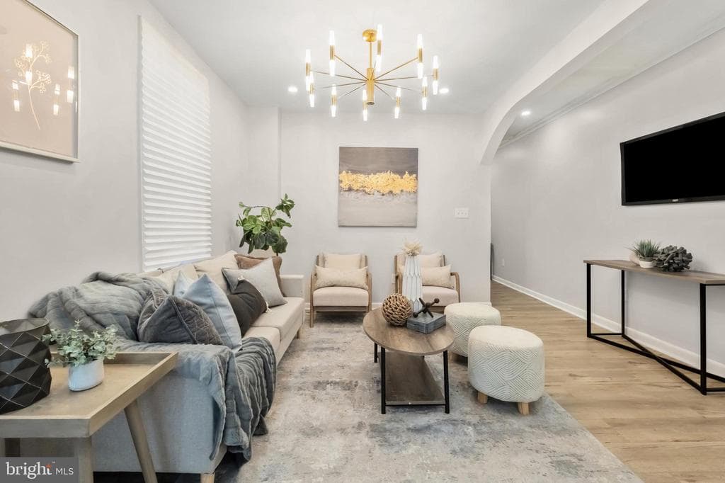 MD,BALTIMORE CITY - 249900