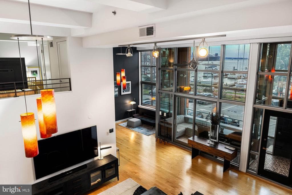 MD,BALTIMORE CITY - 1250000