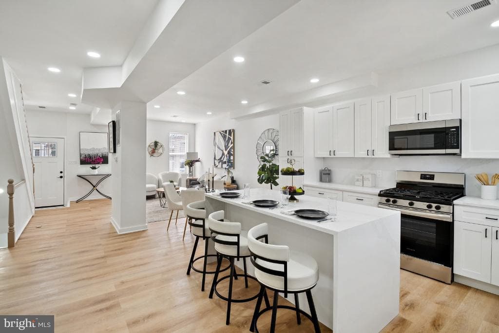 MD,BALTIMORE CITY - 269900