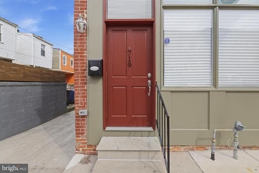 719 N MADEIRA ST, BALTIMORE, MD, 21205