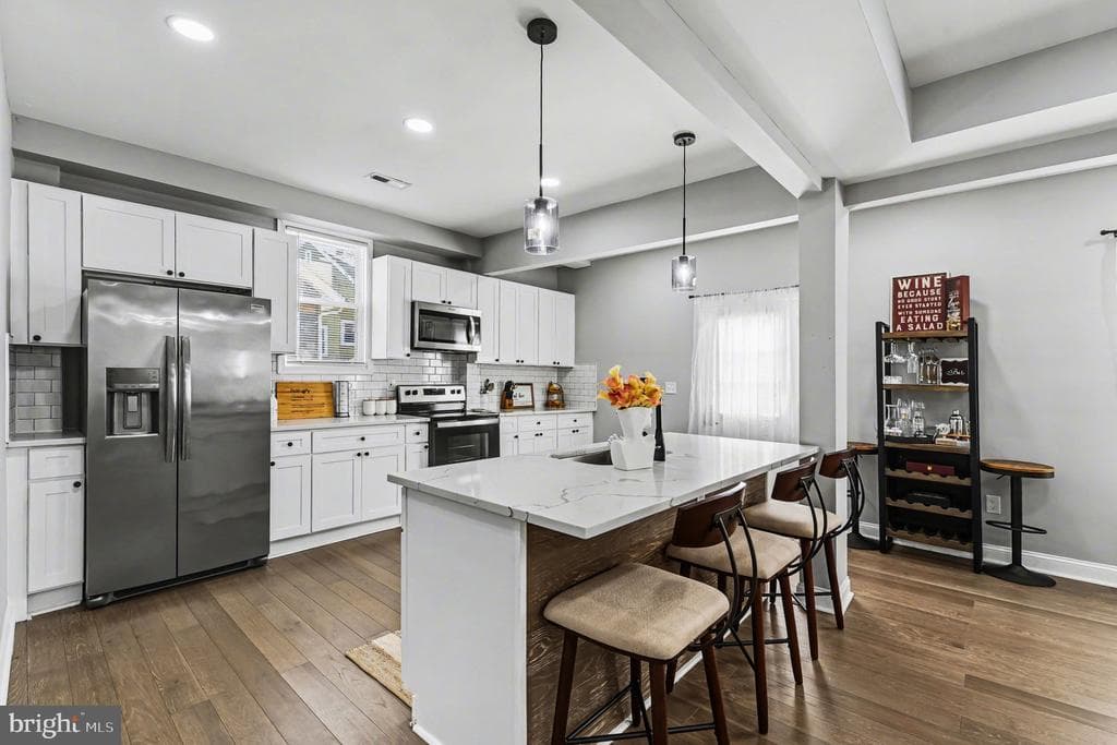 MD,BALTIMORE CITY - 415000