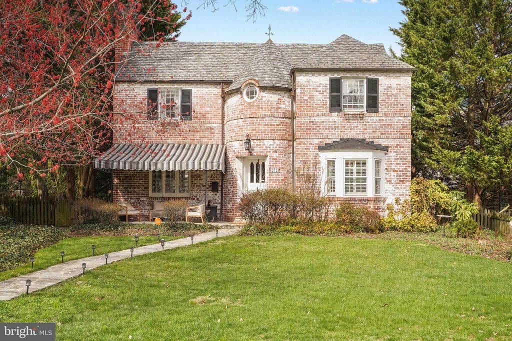 MD,BALTIMORE CITY - 925000