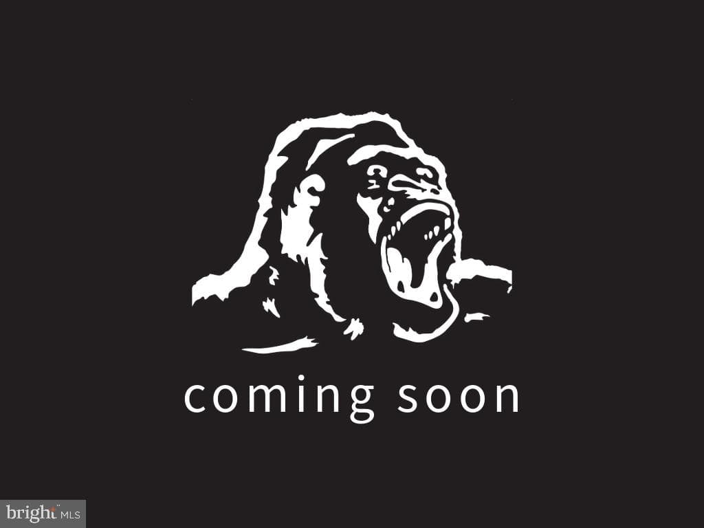 2 E Highfield Rd, Baltimore, MD 21218-1136, United States - 924000