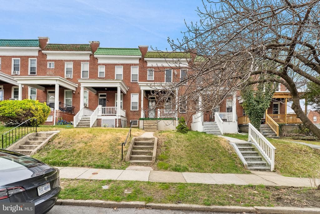 MD,BALTIMORE CITY - 200000