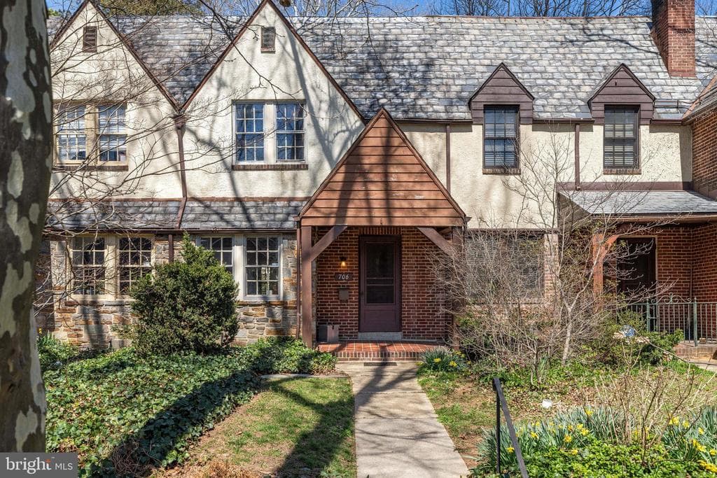 MD,BALTIMORE CITY - 305000