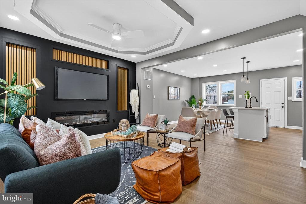 MD,BALTIMORE CITY - 245000