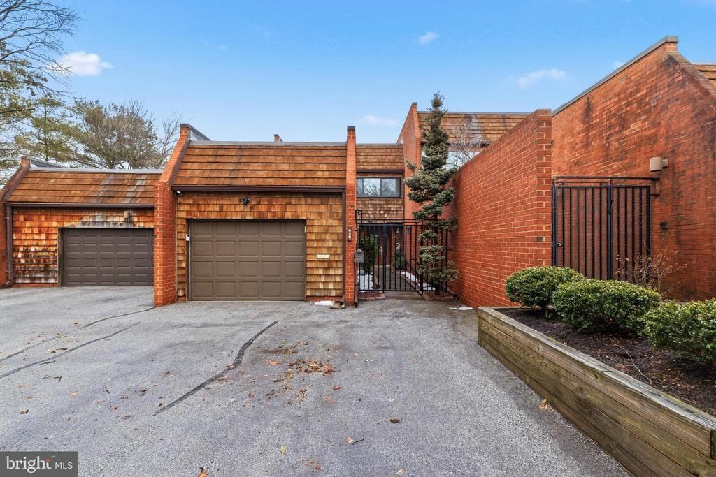 MD,BALTIMORE - 569000